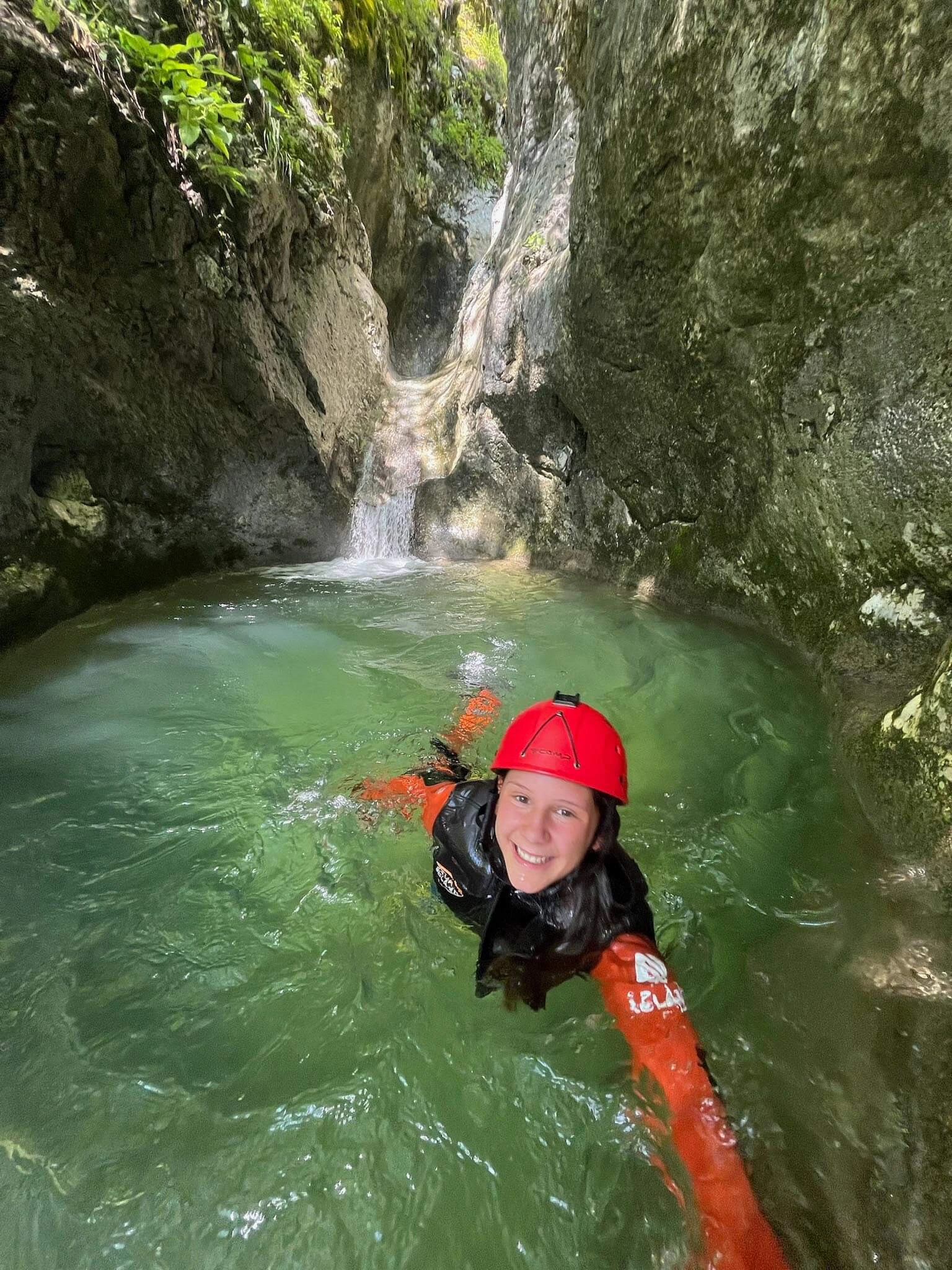 family-canyoning-jereka3