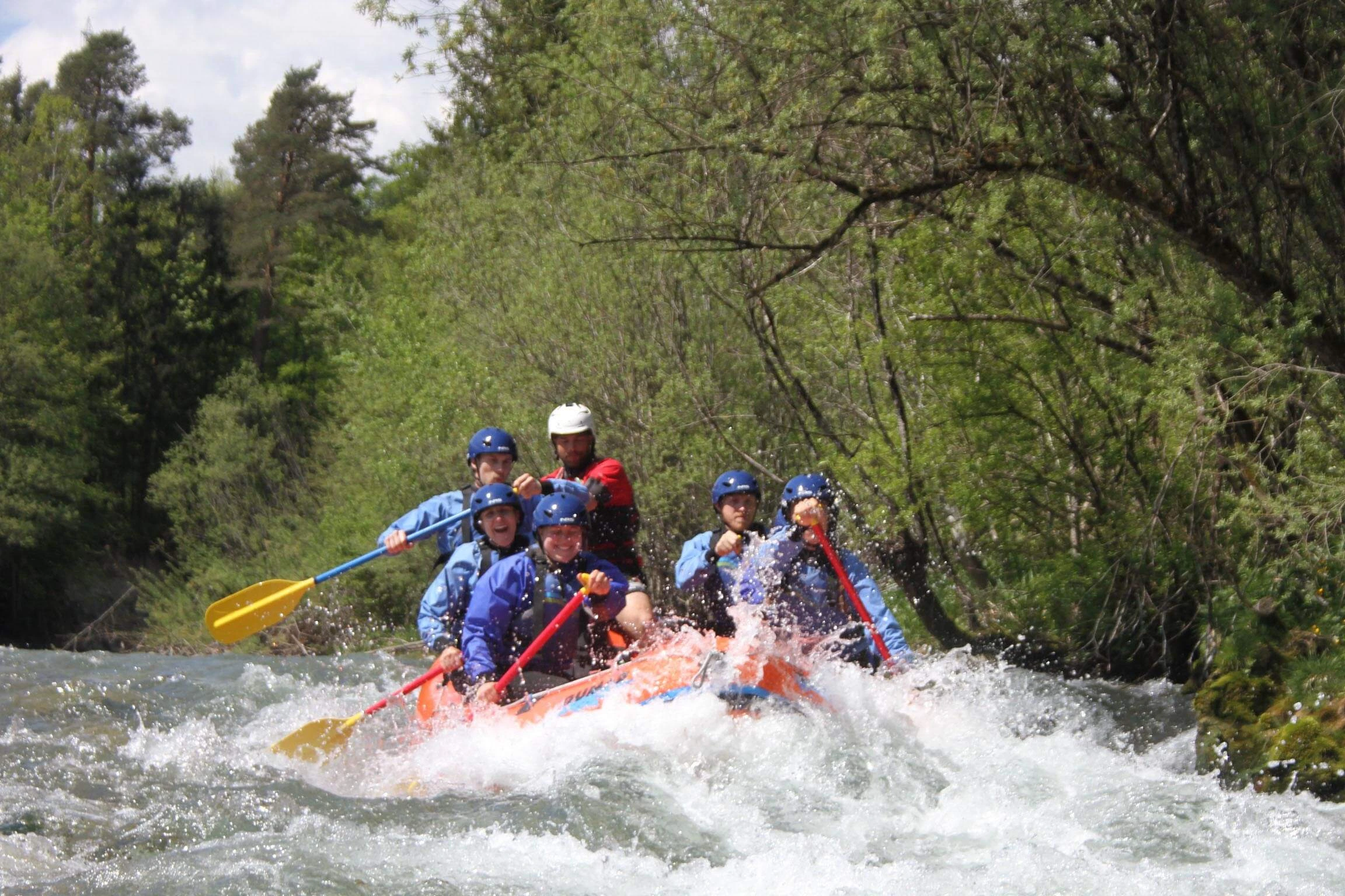 river-rafting2